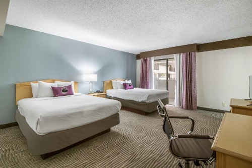 Clarion Hotel Jackson Northwest image 7